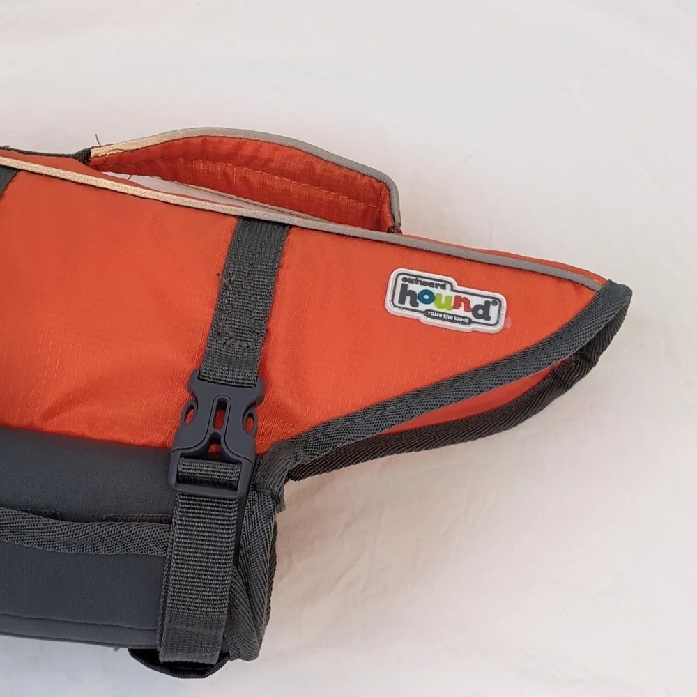 Outward Hound Dog Life Vest 🦺